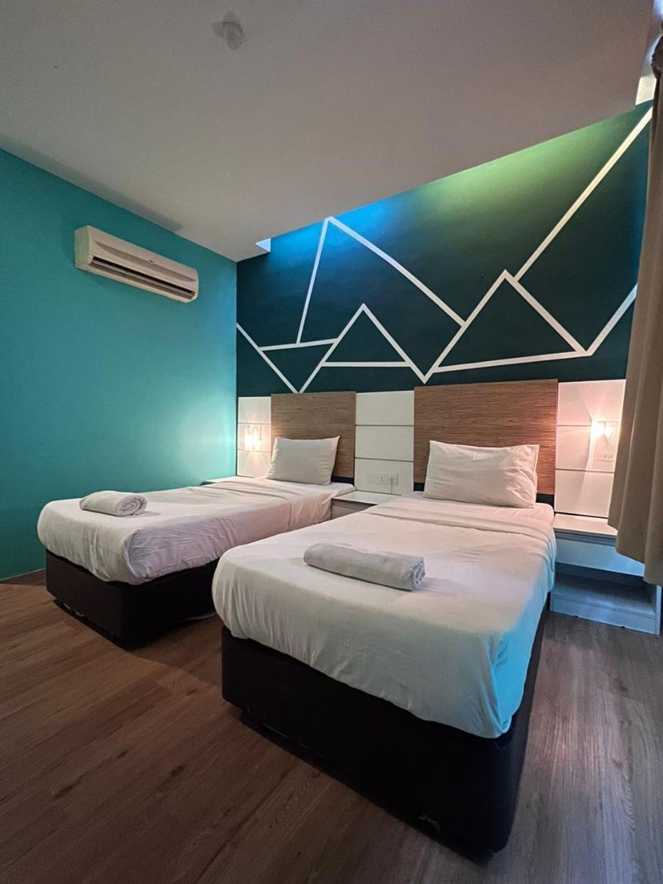 Bangi Business Hotel Kampong Sungai Ramal Dalam Экстерьер фото