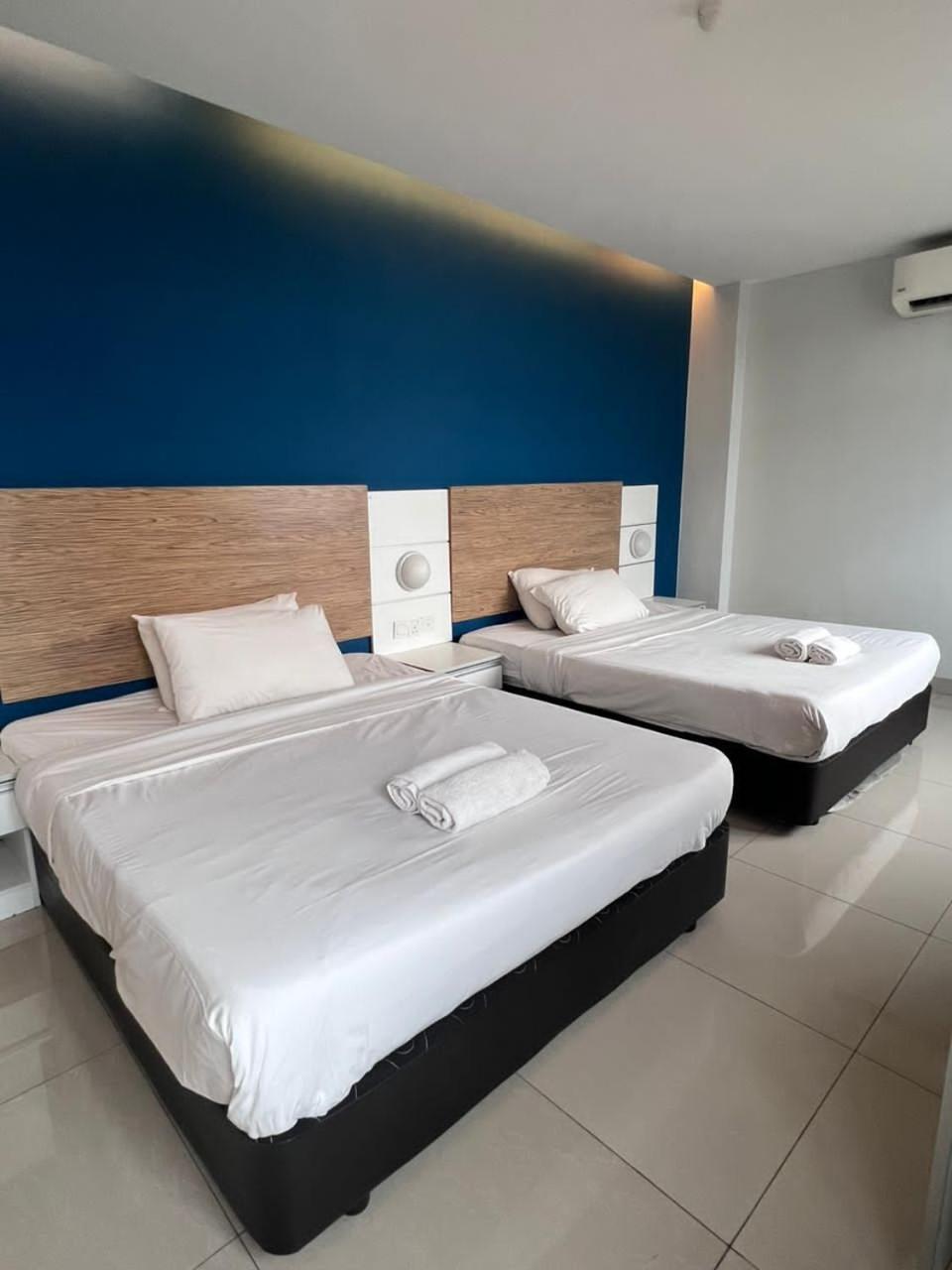 Bangi Business Hotel Kampong Sungai Ramal Dalam Экстерьер фото